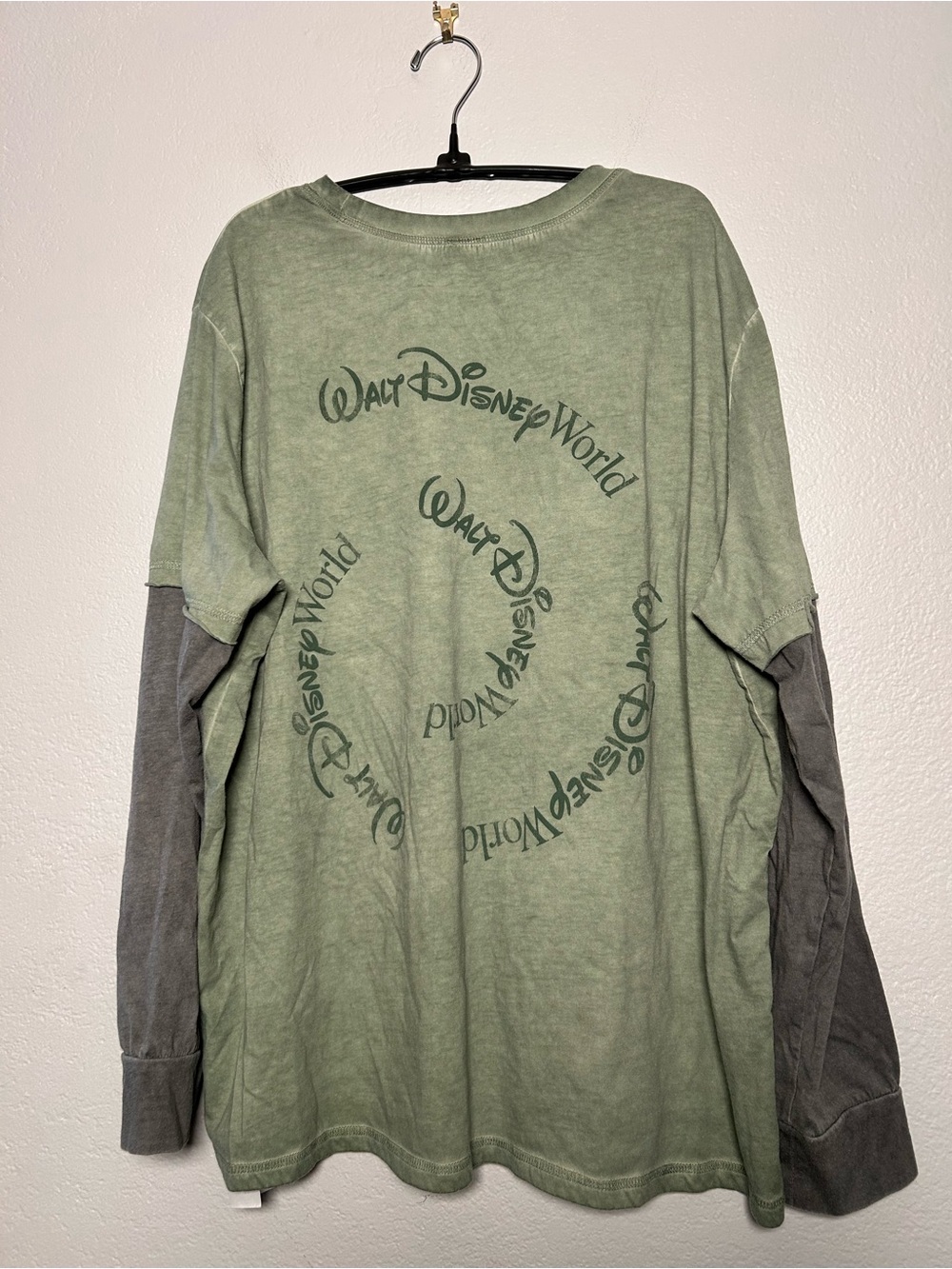 Walt Disney World Two-Tone Long Sleeve Tee — Sage Green & Gray fits 2XL